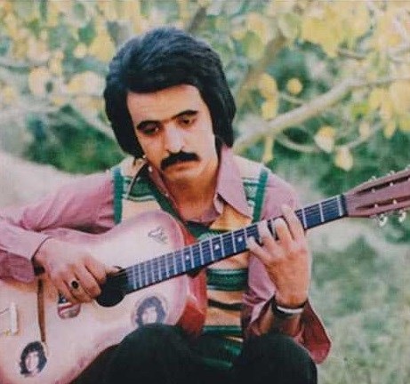 دانلود آهنگ فریدون فروغی رﻧﮓ ﭼﺸﻤﺎی ﺗﻮ ﺑﺎروﻧﻮ ﺑﻪ ﻳﺎدم ﻣﻴﺎره