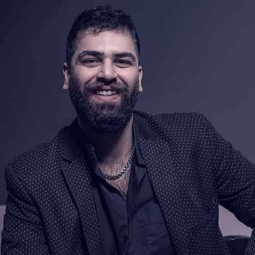 دانلود آهنگ غروب که بارون میومد رفتم تو کنج خاطرات